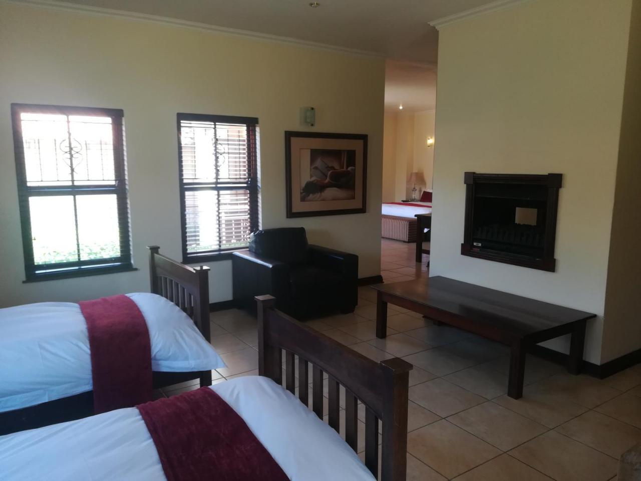 מולדרסדריפט Moon And Sixpence Garden Guest House מראה חיצוני תמונה