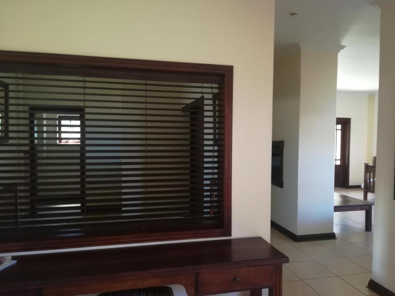 מולדרסדריפט Moon And Sixpence Garden Guest House מראה חיצוני תמונה