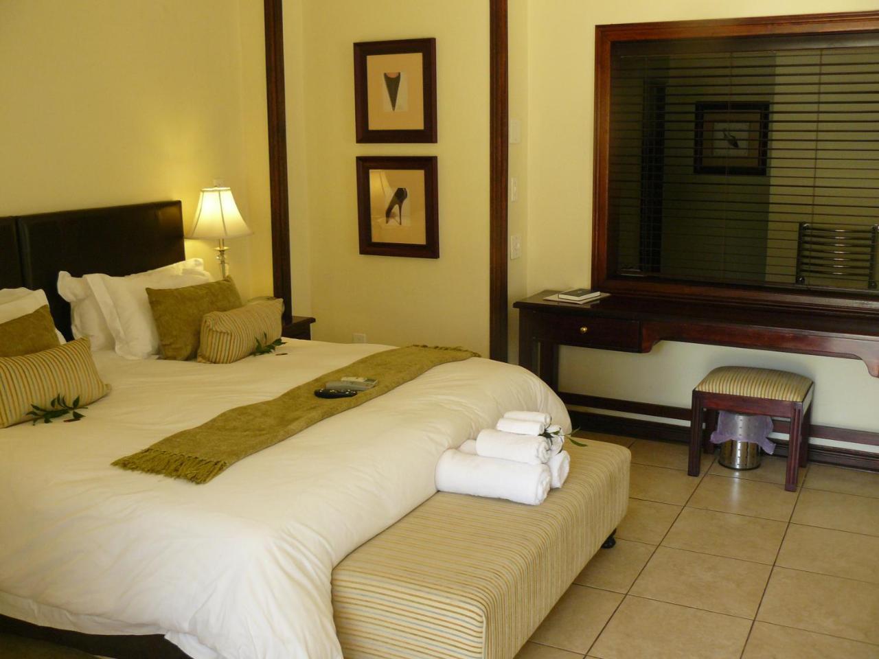 מולדרסדריפט Moon And Sixpence Garden Guest House מראה חיצוני תמונה